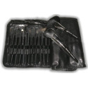 Trousse noire avec 28 pinceaux de maquillage ME Basics