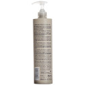 Enriquecido con extractos de malva, pepino y hamamelis.