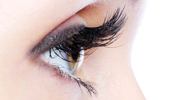 Comment effectuer une permanente des cils en 6 étapes très simples