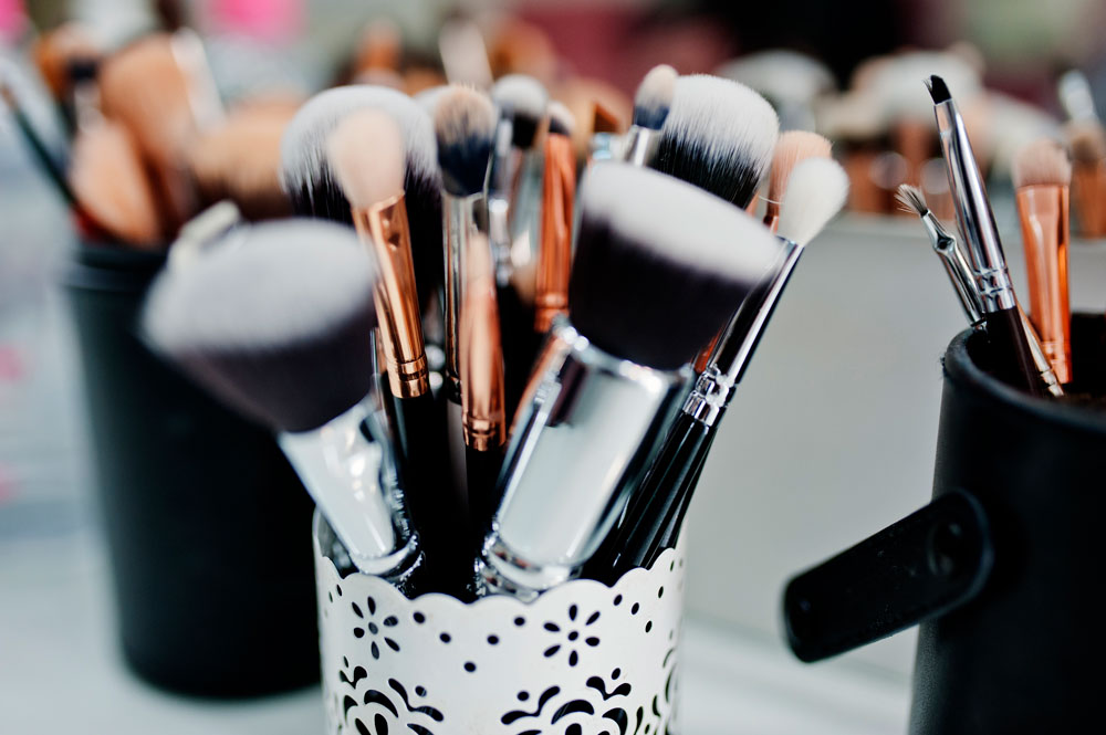 Comment prendre soin de vos pinceaux et éponges de maquillages?
