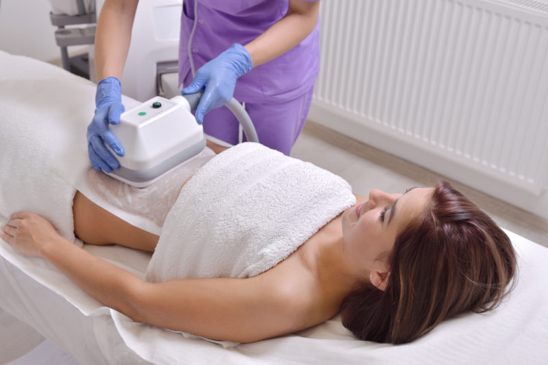 Qu'est-ce que la cryolipolyse et comment fonctionne-t-elle ?