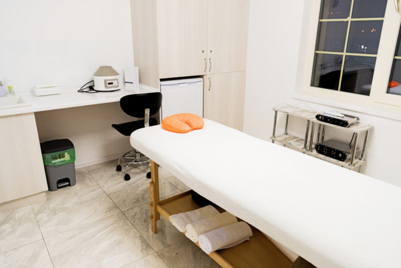 Types de tables de massage | Quelle est la meilleure option ?