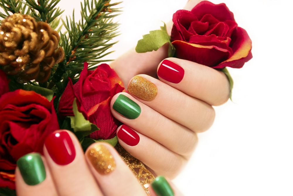 Préparez vos ongles pour Noël : voici les couleurs tendance